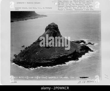 Hawaï - Île Manana à travers l'île Mokolii, Photographie aérienne. Banque D'Images