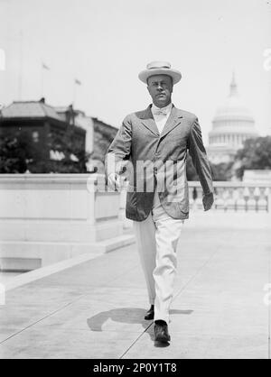 Andrew James Peters, représentant du Massachusetts, Asst. Secrétaire au Trésor; Maire de Boston, 1917. Rep. 1907-1914; ASST. Secrétaire au Trésor, 1914-1917; Maire de Boston, 1918-1922. Banque D'Images