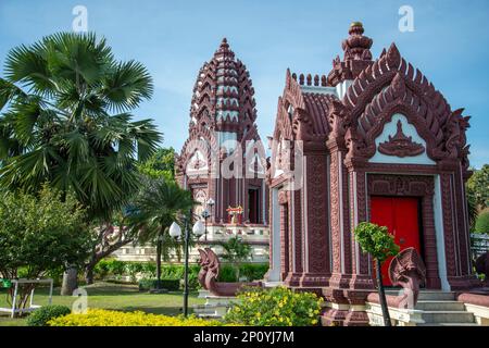 Le pilier de la ville de Prachuap Khiri Khan Shrinein la vieille ville de Phrachuap Khiri Khan dans la province de Prachuap Khiri Khan en Thaïlande, Prach Banque D'Images