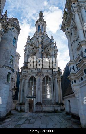 Chambord, France, 25 février 2023. Le Château de Chambord est le plus grand château de la vallée de la Loire. Banque D'Images