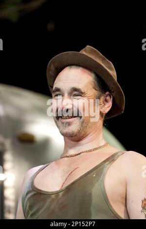 Mark Rylance (Johnny 'Rooster' Byron) à JÉRUSALEM par Jez Butterworth à l'Apollo Theatre, Londres W1 10/02/2010 a Royal court 2009 conception de production: Ultz Lighting: Mimi Jordan Sherin réalisateur: Ian Rickson Banque D'Images