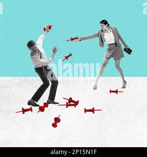 Conception conceptuelle. Collage d'art contemporain. Concurrence et défis professionnels. Femme d'affaires ambitieuse luttant pour le poste avec l'homme Banque D'Images