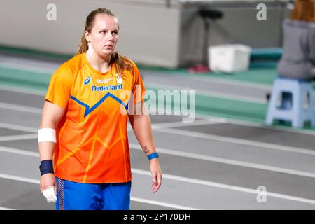 Istanbul, Turquie. 03rd mars 2023. ISTANBUL, TURQUIE - MARS 3: Jessica Schilder des pays-Bas avant de participer à la finale des femmes Shot put lors du jour 1 des Championnats européens d'athlétisme en intérieur à l'Atakoy Athletics Arena sur 3 mars 2023 à Istanbul, Turquie (photo par Nikola Krstic/BSR Agency) crédit: BSR Agency/Alay Live News Banque D'Images