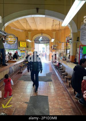 À l'intérieur du marché municipal dans le quartier commerçant de Hermosillo, au Mexique Banque D'Images