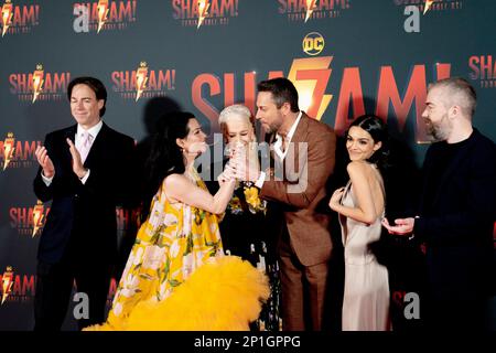 Rome, Italie, 03th mars 2023, Zachary Levi, Lucy Liu, Rachel Zegler et Helen Mirren assister à la première de Shazam! Fureur des dieux à la Cine spatiale Banque D'Images