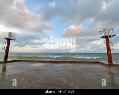 Sisal est une ville portuaire de pêche mexicaine magique sur la côte du Yucatan, dans le golfe du Mexique qui offre à ses visiteurs une offre d'écotourisme et de détente, Banque D'Images