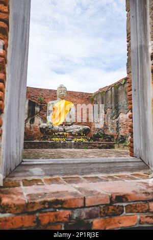 Magnifique paysage à Wat Lokayasutharam, Ayutthaya, Thaïlande. Un site d'Ayutthaya, site classé au patrimoine mondial de l'UNESCO. Banque D'Images