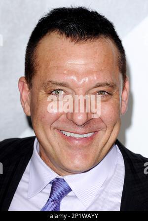 L'acteur Tom Sizemore est mort après avoir subi un anévrisme cérébral plus tôt ce mois-ci à l'âge de 61 ans à Los Angeles, Californie sur 3 mars 2023. 15 août 2012 Hollywood, env. Tom Sizemore 'The Expendables 2' - première de Los Angeles au Théâtre chinois de Grauman © Vince Flores / AFF-USA.COM Banque D'Images