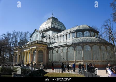 madrid 04-03-2023- palacio de cristas situado en el parque del retiro Banque D'Images