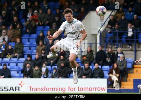 Birkenhead, Royaume-Uni. 04th mars 2023. Jake Burton de Tranmere Rovers le but. EFL Skybet deuxième match de football, Tranmere Rovers v Hartlepool Utd au parc de Prenton, Birkenhead, Wirral, le samedi 4th mars 2023. Cette image ne peut être utilisée qu'à des fins éditoriales. Utilisation éditoriale uniquement, licence requise pour une utilisation commerciale. Aucune utilisation dans les Paris, les jeux ou les publications d'un seul club/ligue/joueur.pic par Chris Stading/Andrew Orchard sports Photography/Alamy Live News crédit: Andrew Orchard sports Photography/Alamy Live News Banque D'Images