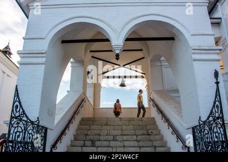 SERPUHOV, RUSSIE - AOÛT 2017 : monastère de Vysotsky (monastère de Vysotskiy).Monastère orthodoxe à Serpukhov Banque D'Images