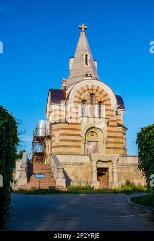 SERPUHOV, RUSSIE - AOÛT 2017 : monastère de Vysotsky (monastère de Vysotskiy). Monastère orthodoxe à Serpukhov. L'Église de la Toussaint Banque D'Images