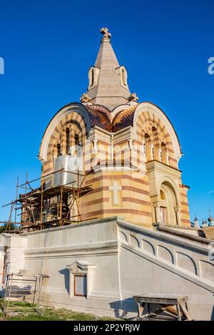 SERPUHOV, RUSSIE - AOÛT 2017 : monastère de Vysotsky (monastère de Vysotskiy). Monastère orthodoxe à Serpukhov. L'Église de la Toussaint Banque D'Images