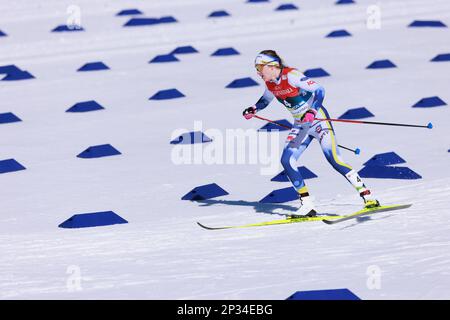 Planica, Slovénie. 4th mars 2023. Ebba Andersson, de Suède, participe à la compétition de ski de fond de la Classique féminine de départ en masse 30km aux Championnats du monde de ski nordique FIS à Planica, en Slovénie, au 4 mars 2023. Credit: Zeljko Stevanic/Xinhua/Alay Live News Banque D'Images