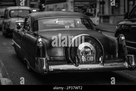 Voitures d'époque Cadillac à Londres. Banque D'Images