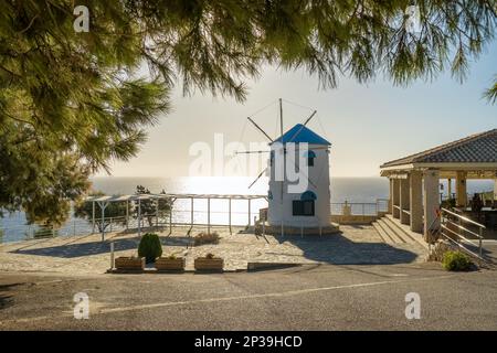 Ancien moulin à vent sur l'île de Zakynthos, Grèce. Banque D'Images
