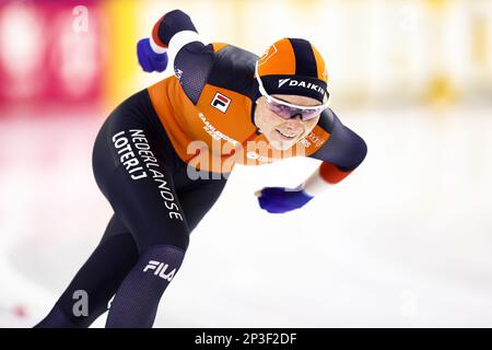 HERENVEEN - Marijke Groenewoud (NED) pendant les 1500 mètres pour les femmes aux Championnats du monde de patinage de vitesse de l'UIP à Thialf. ANP VINCENT JANNINK Banque D'Images