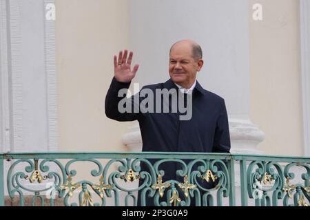 05 mars 2023, Brandebourg, Gransee/OT Meseberg: Le chancelier OLAF Scholz (SPD) arrive à la Maison d'hôtes du gouvernement fédéral pour la réunion privée du Cabinet fédéral. Photo: Soeren Stache/dpa Banque D'Images