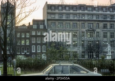 1976 photo d'archive de Golden Square, Soho. Banque D'Images