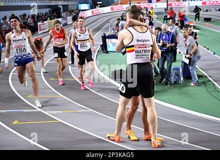 L'équipe belge des Tornados célèbre après avoir remporté la finale du relais 4 x 400 m masculin lors de l'édition 37th des Championnats d'athlétisme en salle européens, à Istanbul, en Turquie, le dimanche 05 mars 2023. Les championnats ont lieu du 2 au 5 mars. BELGA PHOTO JASPER JACOBS Banque D'Images