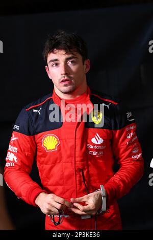 Charles Leclerc (mon) Ferrari a pris sa retraite de la course. 05.03.2023. Championnat du monde de Formule 1, Rd 1, Grand Prix de Bahreïn, Sakhir, Bahreïn, Jour de la course. Le crédit photo doit être lu : images XPB/Press Association. Banque D'Images