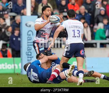 Eccles, Royaume-Uni. 05th mars 2023. Andy Christie #7 de Saracens décharge le ballon le match de la première nomination Gallagher sale Sharks vs Saracens au stade AJ Bell, Eccles, Royaume-Uni, 5th mars 2023 (photo de Steve Flynn/News Images) à Eccles, Royaume-Uni, le 3/5/2023. (Photo de Steve Flynn/News Images/Sipa USA) crédit: SIPA USA/Alay Live News Banque D'Images