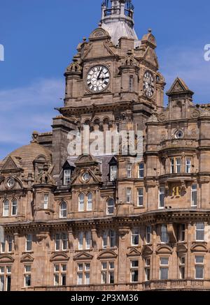 EDIMBOURG, ECOSSE, EUROPE - The Balmoral Hotel, on Princess Street. Banque D'Images