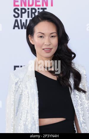 Sue Anne Pien participe aux Prix de l'esprit indépendant du film 2023 sur 04 mars 2023 à Santa Monica, en Californie. Photo : crash/imageSPACE/MediaPunch Banque D'Images