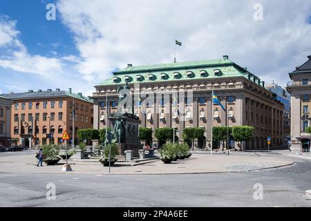 Détail architectural de Gustav Adolfs torg, une place publique située dans le centre de Stockholm avec une statue du roi Gustav II Adolf au milieu Banque D'Images
