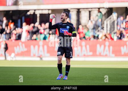 Silkeborg, Danemark. 05th mars 2023. Le gardien de but Nicolai Larsen (1) de Silkeborg S'IL est vu pendant le match Superliga de 3F entre Silkeborg IF et le FC Nordsjaelland au parc JYSK à Silkeborg. (Crédit photo : Gonzales photo/Alamy Live News Banque D'Images