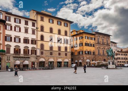 Statue équestre du Duc de Florence et I Grand Duc de Toscane Cosimo I de Medici sur la Piazza della Signoria à Florence en Toscane, Italie Banque D'Images