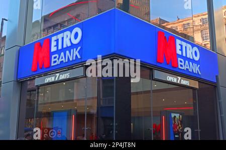 Metro Bank Retail and commercial Bank Branch Liverpool, ouvert 7 jours, 15 Paradise Street, Merseyside, Angleterre, Royaume-Uni, L1 3EU Banque D'Images