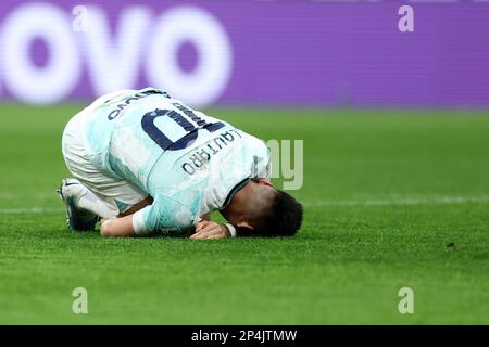 Milan, Italie. 05th mars 2023. Lautaro Martinez du FC Internazionale blessé pendant la série Un match de football entre le FC Internazionale et nous Lecce au Stadio Giuseppe Meazza sur 5 mars 2023 à Milan Italie . Credit: Marco Canoniero / Alamy Live News Banque D'Images