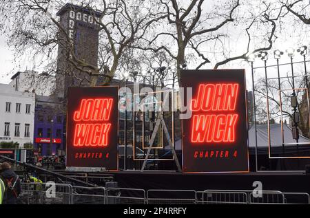 Londres, Royaume-Uni. 6th mars 2023. Préparatifs pour la première de ce soir de John Wick Chapter 4, avec Keanu Reeves, à Cineworld, Leicester Square. Credit: Vuk Valcic/Alamy Live News Banque D'Images