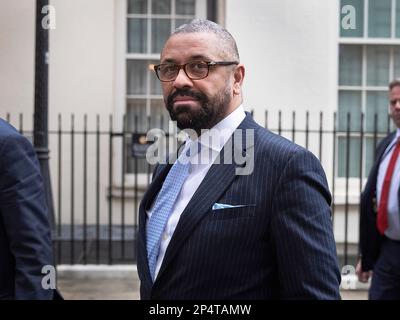 Londres ,Royaume-Uni 06/03/2023. Aujourd'hui, le secrétaire aux Affaires étrangères James est perçu comme une relation avec l'Argentine à l'extérieur de Downing Street, à Londres Banque D'Images