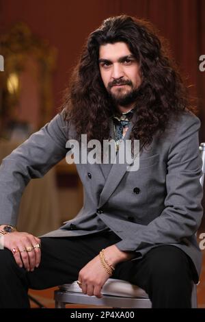 Singer Israel Fernandez pose pour des photos lors de la présentation du Festival de musique universelle 2023 au Teatro Real de Madrid. (Photo par Atilano Garcia / SOPA Images / Sipa USA) Banque D'Images