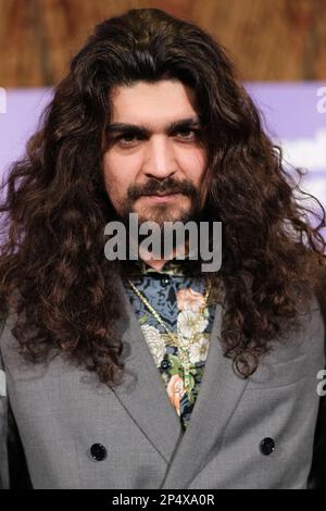 Le chanteur Israel Fernandez pose pour les photos pendant la présentation du Festival de musique universelle 2023 au Teatro Real de Madrid (photo par Atilano Garcia / SOPA Images/Sipa USA) Banque D'Images