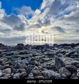 Vue sur la rue Île Clément dans le village de Mousehole à Cornwall, Royaume-Uni février 2023. Banque D'Images