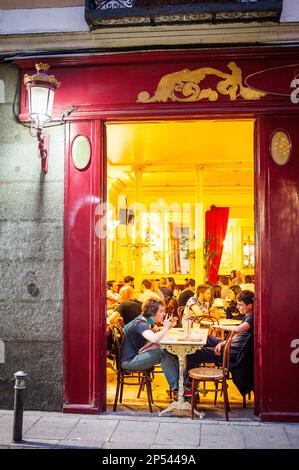 Cafe Manuela, Calle de San Vicente Ferrer, 29 à Malasana trimestre. Madrid, Espagne Banque D'Images