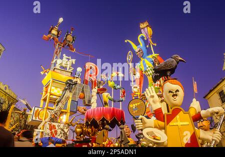 De Falla Na Jordana,by Manolo Martín,festival Fallas de Valence, Espagne, Banque D'Images