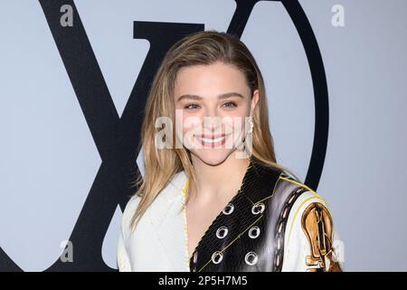 Chloë Grace Moretz participe au salon Louis Vuitton Weinenswear automne hiver 2023-2024 dans le cadre de la semaine de la mode de Paris sur Marsh 6, 2023 à Paris, France. Photo de Laurent Zabulon/ABACAPRESS.COM Banque D'Images