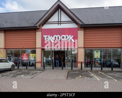 Façade de T K Maxx, magasin de mode et d'accessoires, St Peters Way, Northampton, Royaume-Uni Banque D'Images