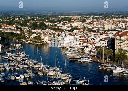 .Empuriabrava Costa Brava. Province de Gérone. La Catalogne. Espagne Banque D'Images