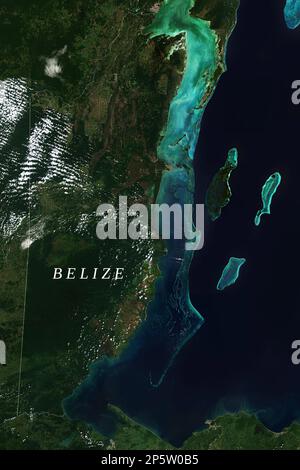 Belize en Amérique centrale vu de l'espace - contient des données Copernic Sentinel modifiées (2022) Banque D'Images