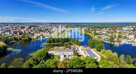 Vue aérienne de la ville d'Augustów, Podlaskie Voivodeship Banque D'Images