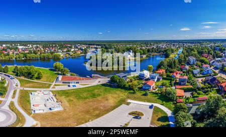 Vue aérienne de la ville d'Augustów, Podlaskie Voivodeship Banque D'Images