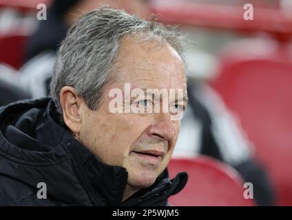 Londres, Angleterre, 6th mars 2023. Stuart Gray Fulham Directeur adjoint pendant le match de la Premier League au Gtech Community Stadium, Londres. Le crédit photo devrait se lire: Paul Terry / Sportimage Banque D'Images