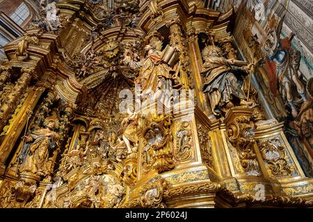 Retable baroque, église, Sanctuaire du Miracle, Riner, Catalogne, Espagne Banque D'Images