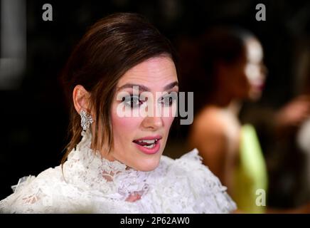 09/03/20 PA File photo de Keira Knightley participant à la première mondiale MisBehavior qui s'est tenue à l'Hôtel Ham Yard à Soho, Londres. Voir la fonctionnalité PA SHOWBIZ film Boston Sétrangler. Le crédit photo devrait se lire comme suit : Ian West/PA Wire. AVERTISSEMENT : cette image doit uniquement être utilisée pour accompagner la fonctionnalité PA SHOWBIZ film Boston Sétrangler. Banque D'Images