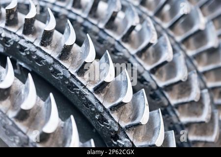Arrière-plan abstrait de la turbine du rotor avec plusieurs pales de turbine. Mise au point sélective Banque D'Images